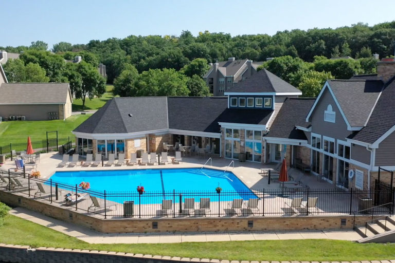 1 & 2Bedroom Apartments in Chasewood Gates