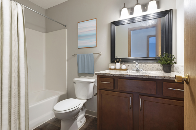 Fernbrook Townhomes At Home Apartments