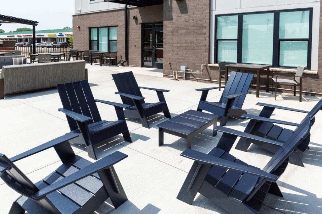 Shady Oak Crossing Sky Deck