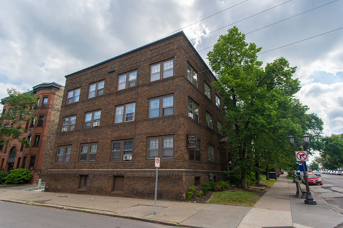 St. Albans Flats At Home Apartments
