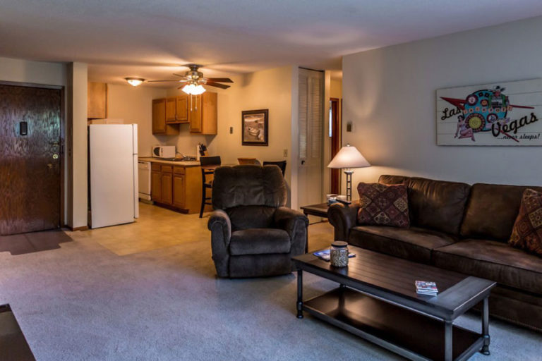 St. Anthony Village Apartments At Home Apartments Minneapolis Rentals