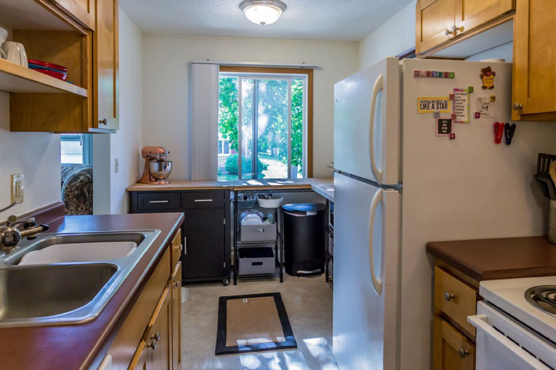 St. Anthony Village NE At Home Apartments