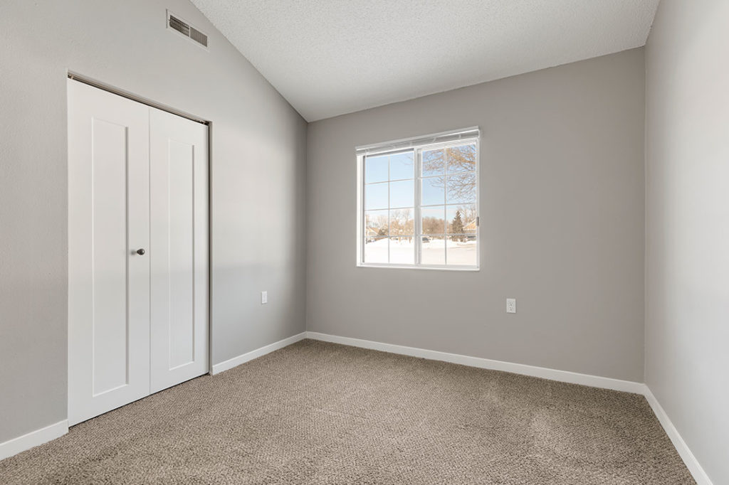 Woodlane Place Townhomes At Home Apartments